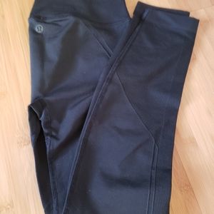 Lululemon tights size 4